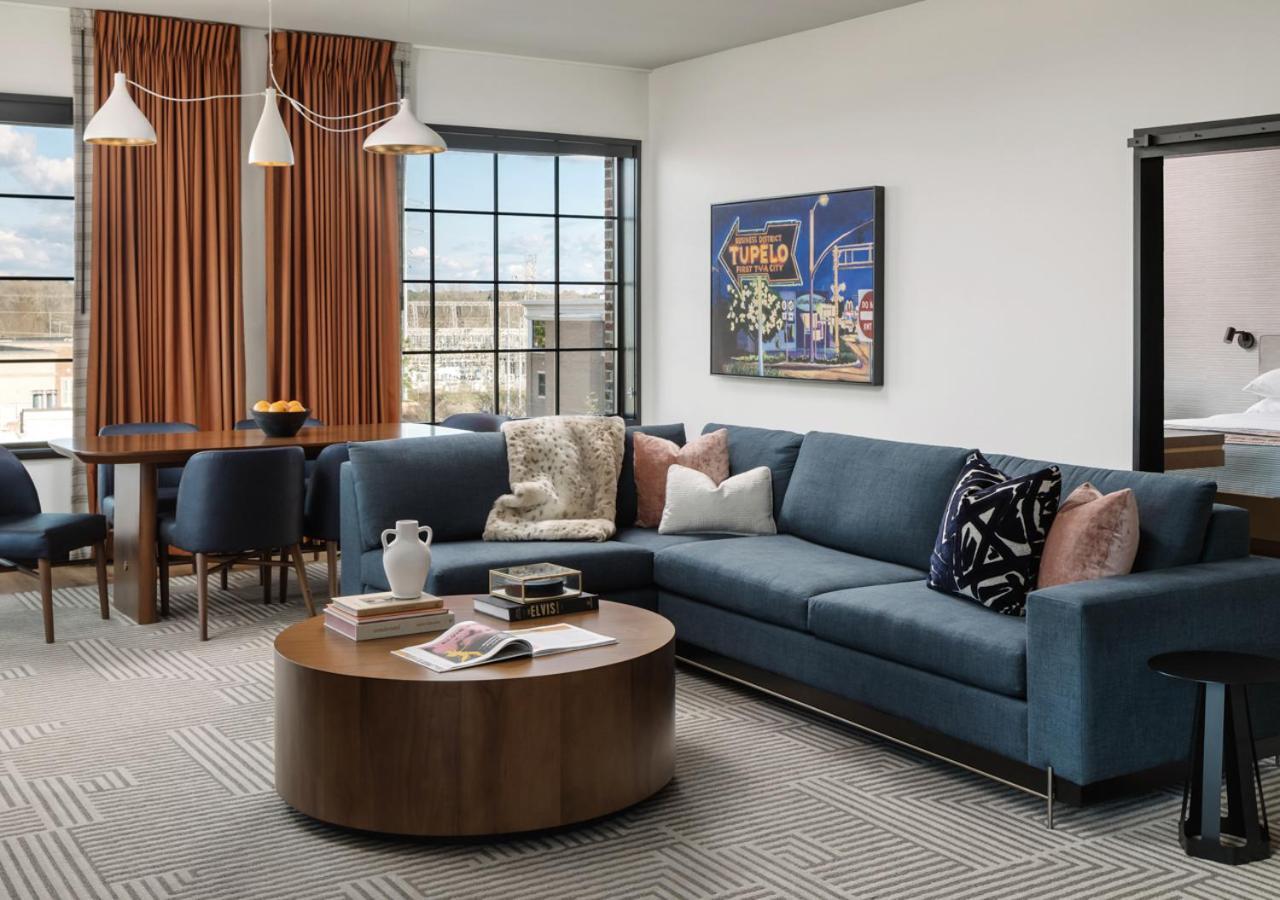 Hotel Tupelo, A Wyndham Hotel ภายนอก รูปภาพ