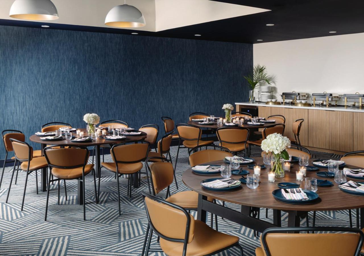 Hotel Tupelo, A Wyndham Hotel ภายนอก รูปภาพ